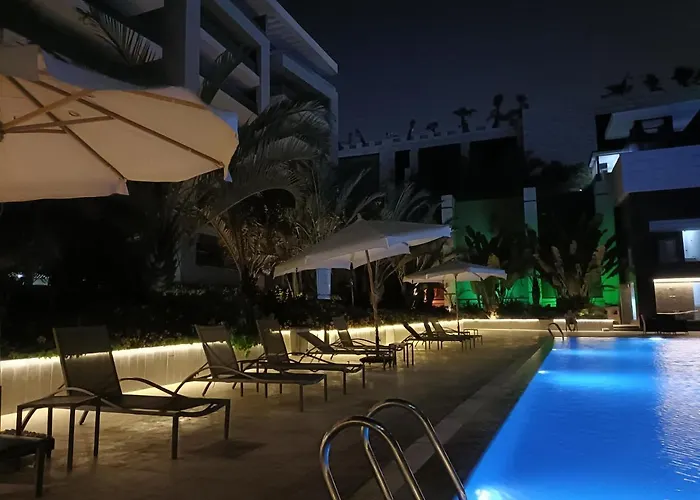 Sheraton Ocean 603 - Private Apartments